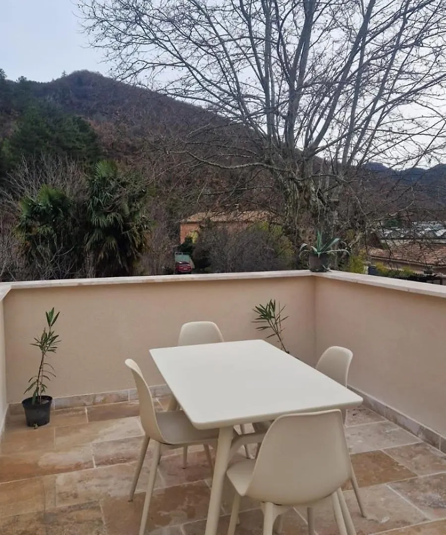 Au Bord De La Riviere Apartment Digne-les-Bains
