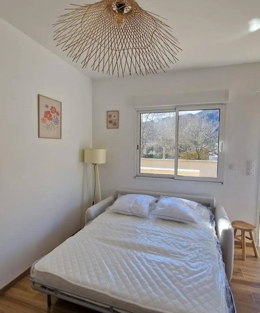 Au Bord De La Riviere Apartment Digne-les-Bains 0*,