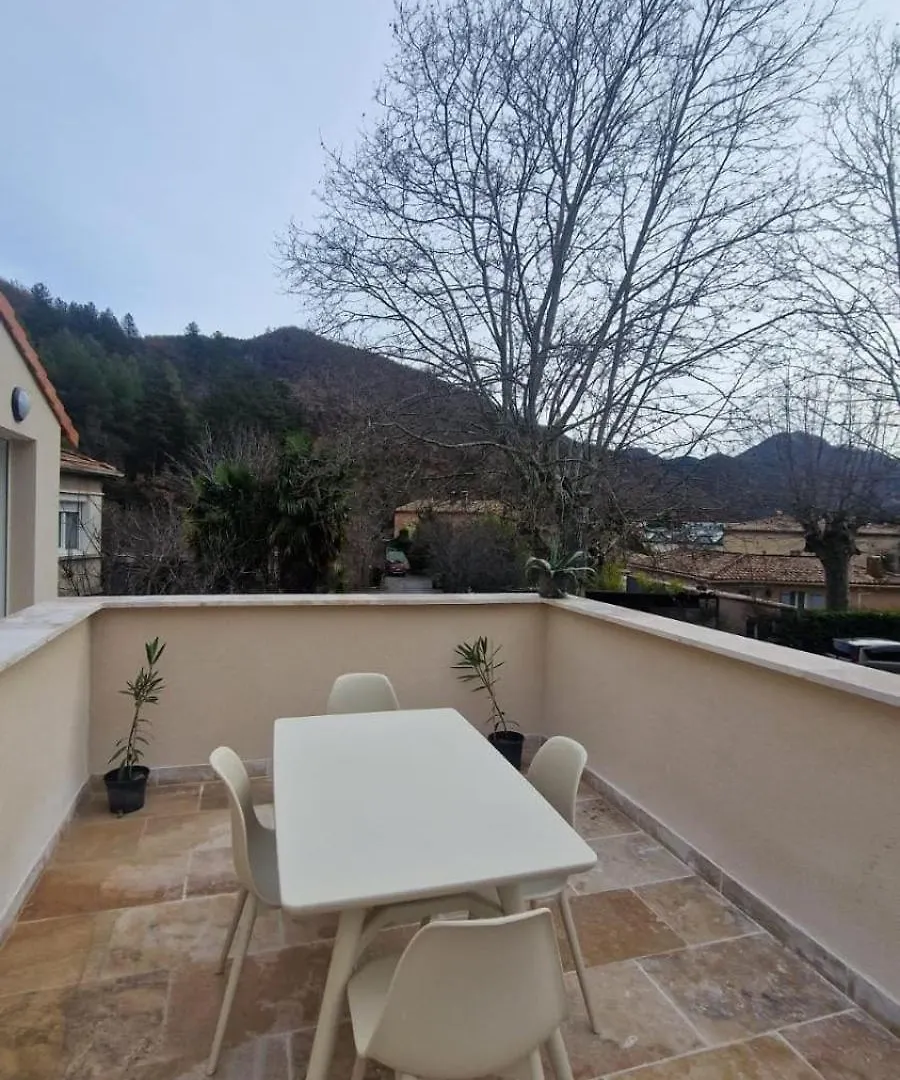 Au Bord De La Riviere Apartment Digne-les-Bains 0*,
